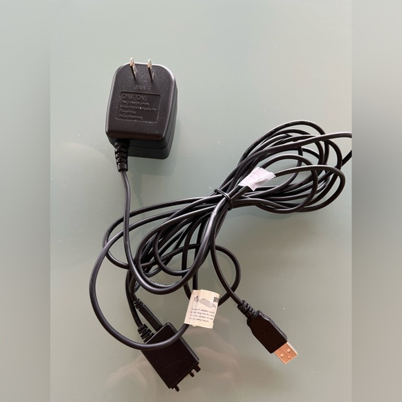 PalmOne AC Adapter Power Supply R3W005-500 157-10006-00 Input 120 5.2VDC 500mA - Picture 2 of 5